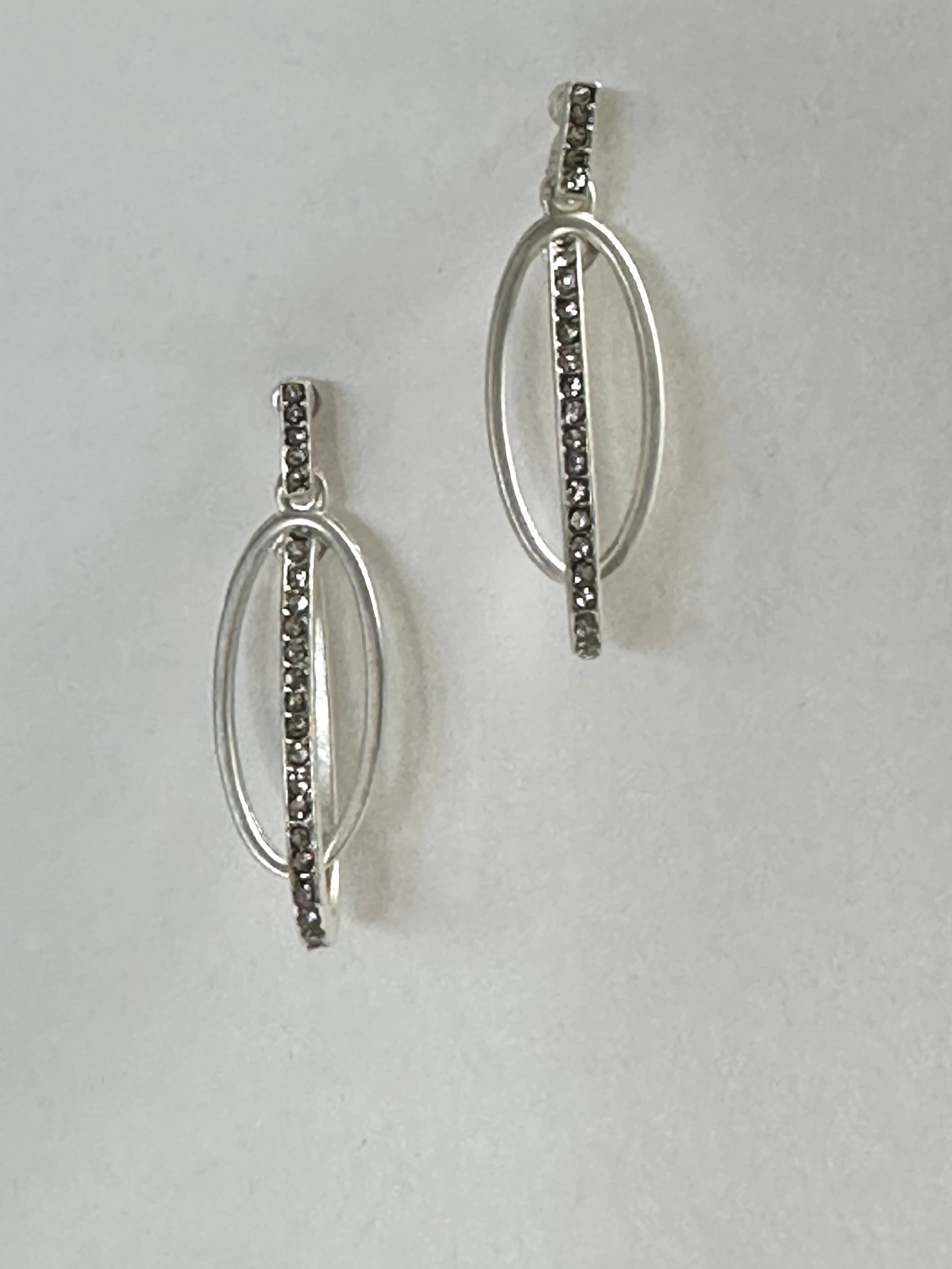 Fine Line Earrings (Silver)