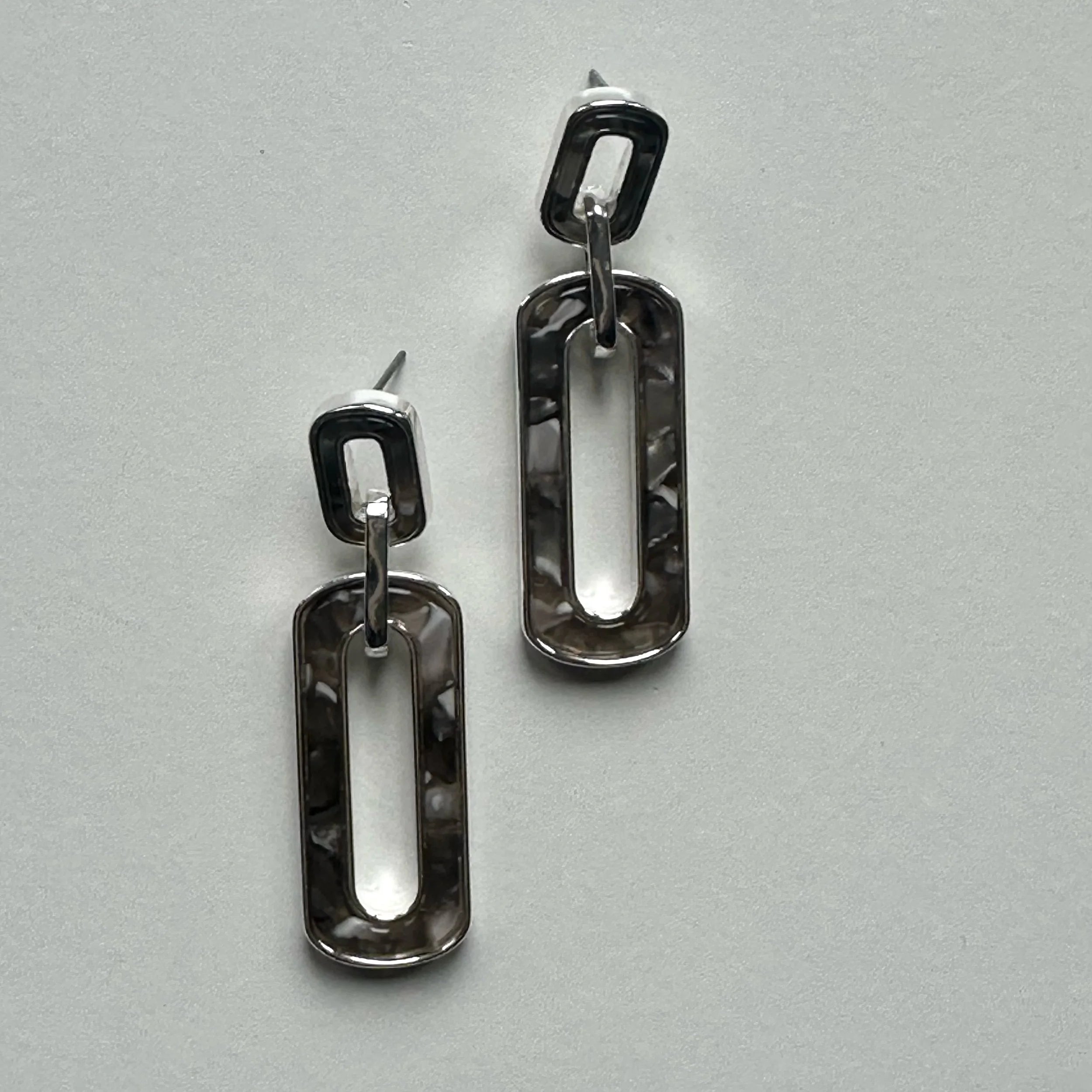 Sleek Shift Earrings (Silver)