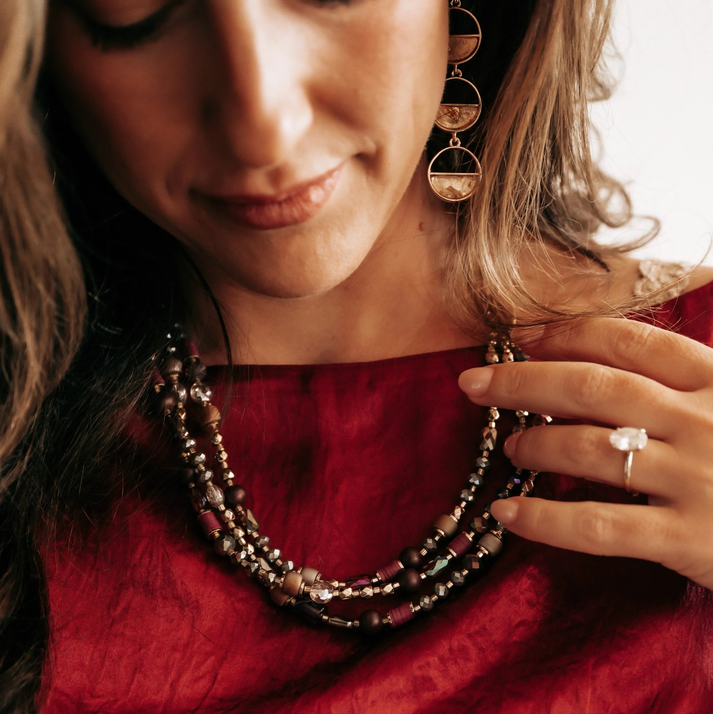 Joyvida Necklace (Berry)
